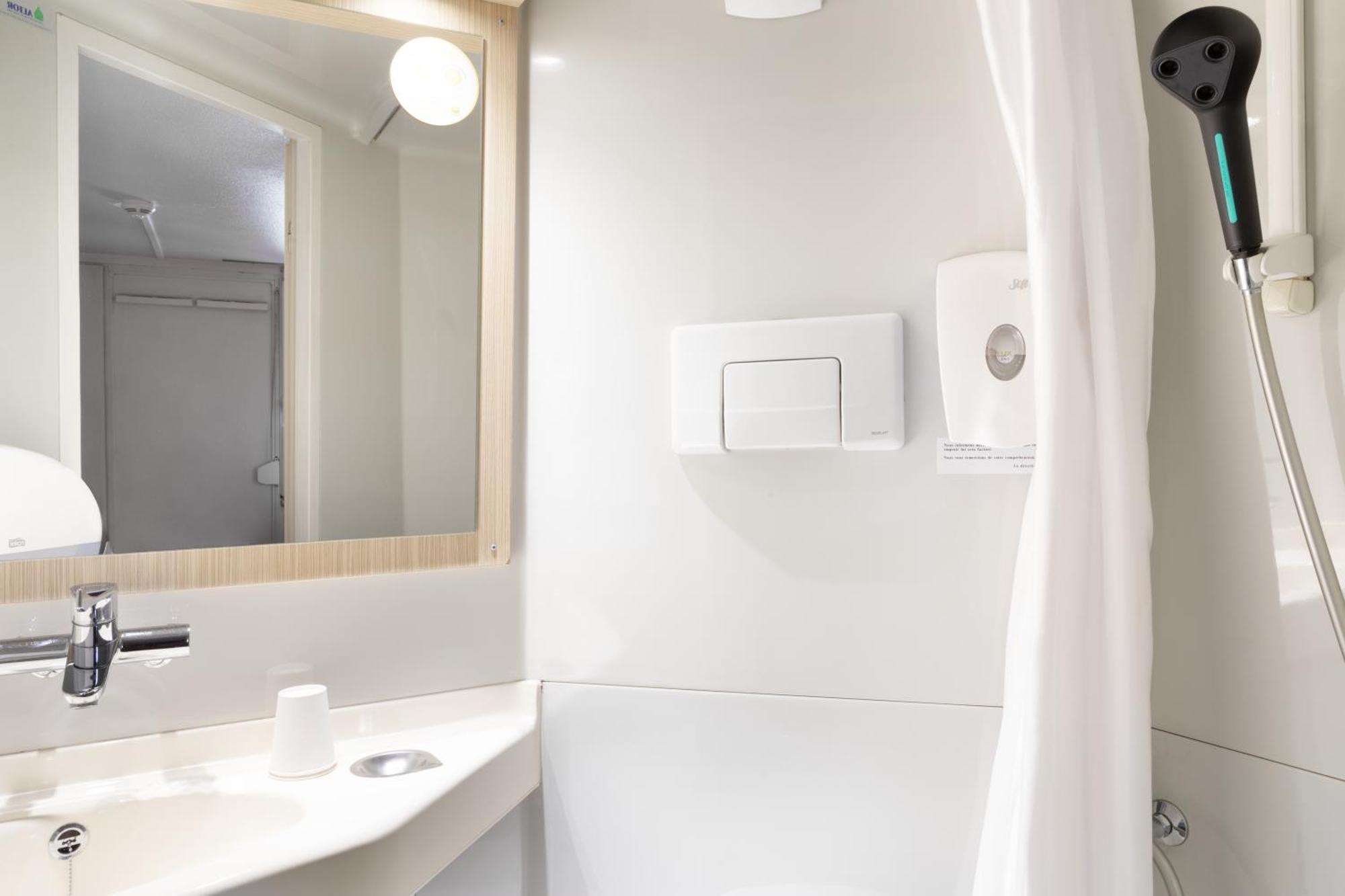 Premiere Classe Chalons-En-Champagne Saint-Martin-sur-le-Pré المظهر الخارجي الصورة